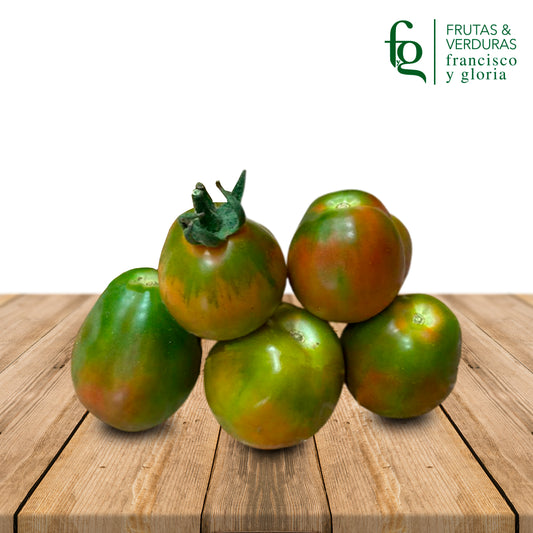 TOMATE PERA ENSALADA